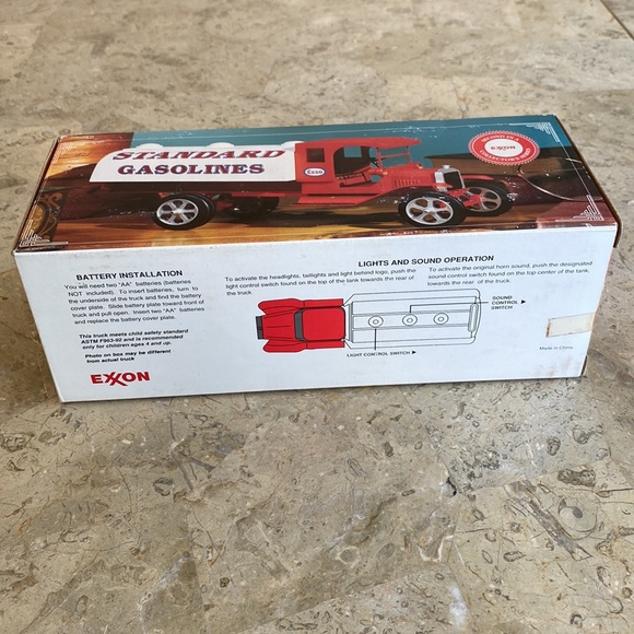 Esso Toy Tanker Truck Special Limited Edition 1994 Exxon collection standard NIB - Picture 2 of 3